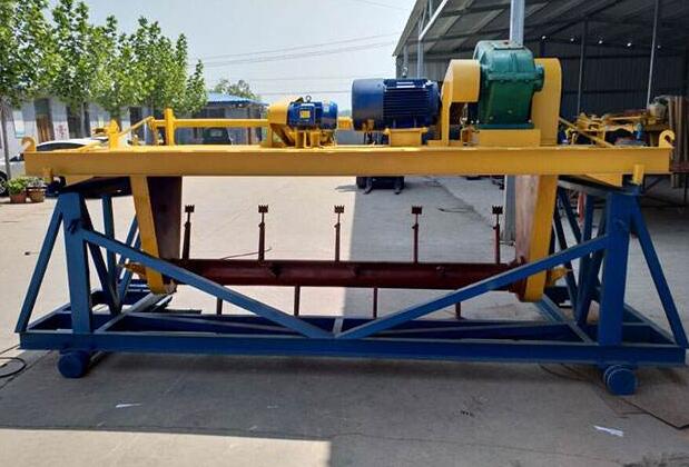 翻堆機(jī)與翻拋機(jī)有什么區(qū)別？