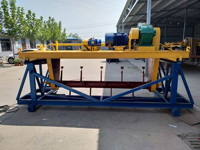有機肥槽式翻堆機具有哪些特點？